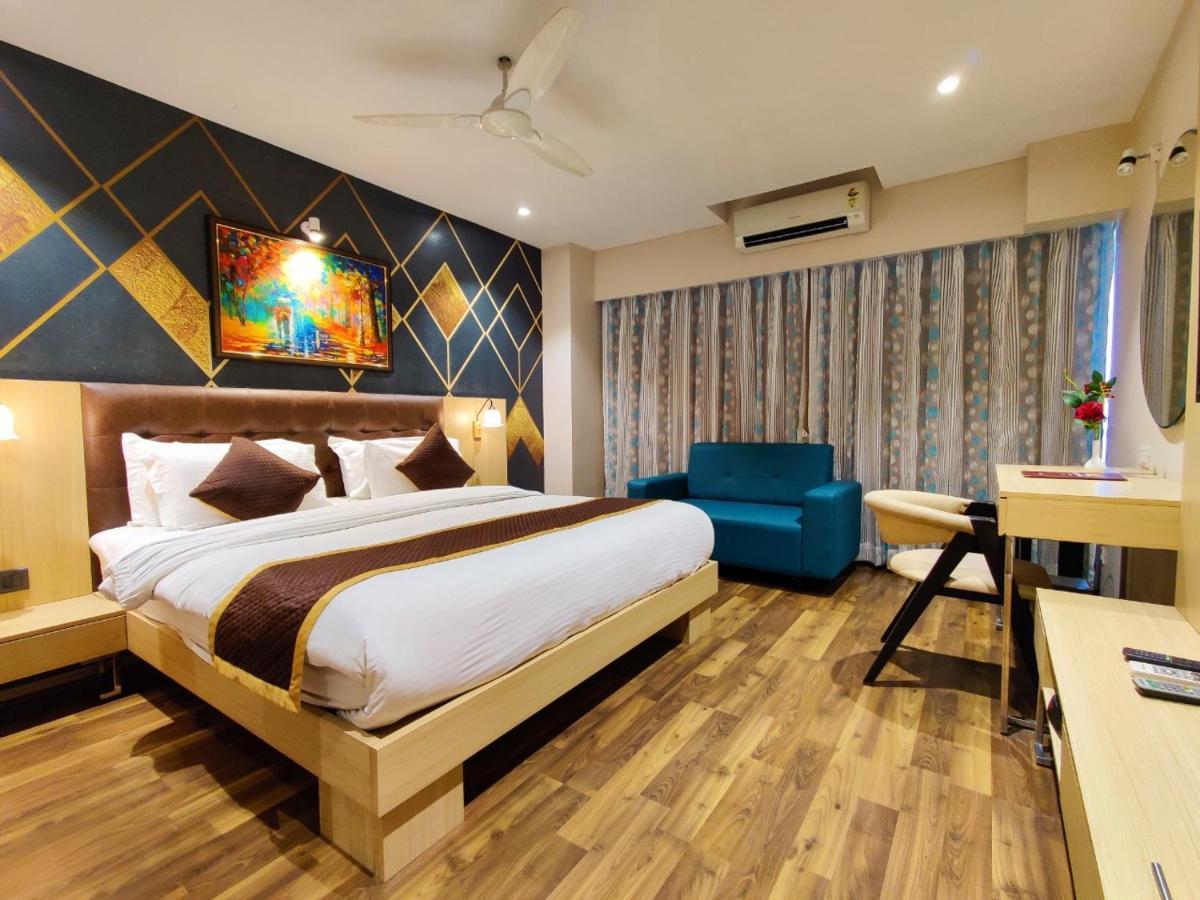 Hotel Sadbhav Villa Σουράτ Εξωτερικό φωτογραφία