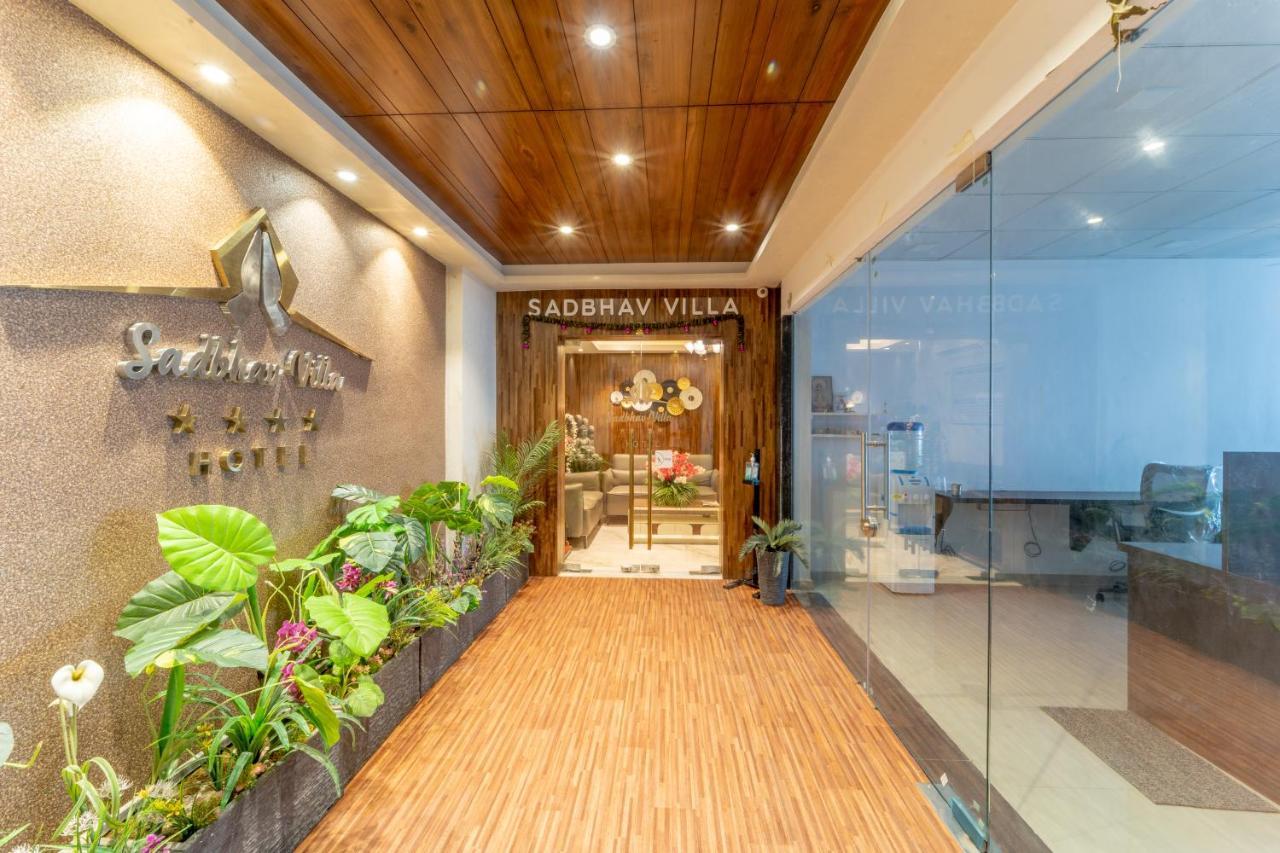 Hotel Sadbhav Villa Σουράτ Εξωτερικό φωτογραφία